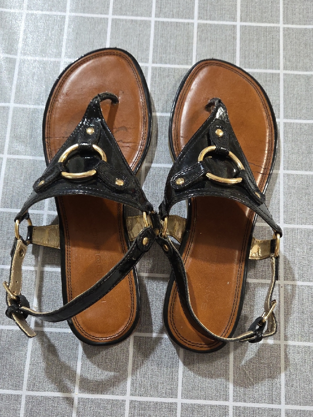 Bandolino Black Leather Sandal with Gold Ring Accents